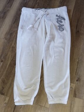 VTG Aeropostale White Sweatpants with Gray Logo